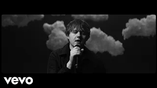 Hold Me While You Wait (Lewis Capaldi)