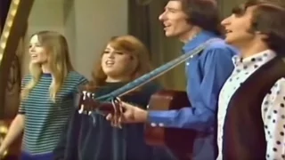 California Dreamin (The Mamas & The Papas)