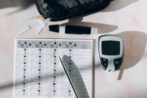 Close-up of a diabetes monitoring - Credits: pexels