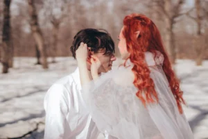 A fantasy couple embraces in - Credits: pexels