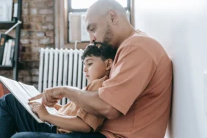 A father teaches his son - Credits: pexels