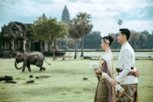 Elegant Cambodian couple in traditional - Credits: pexels