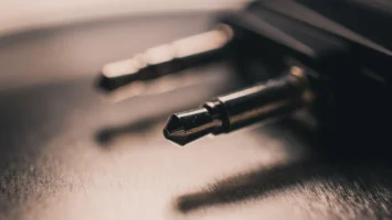 Macro close-up of a metallic - Credits: pexels