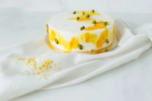 Beautifully decorated cake with pistachios - Credits: pexels