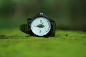 Close-up of a stylish wristwatch - Credits: pexels